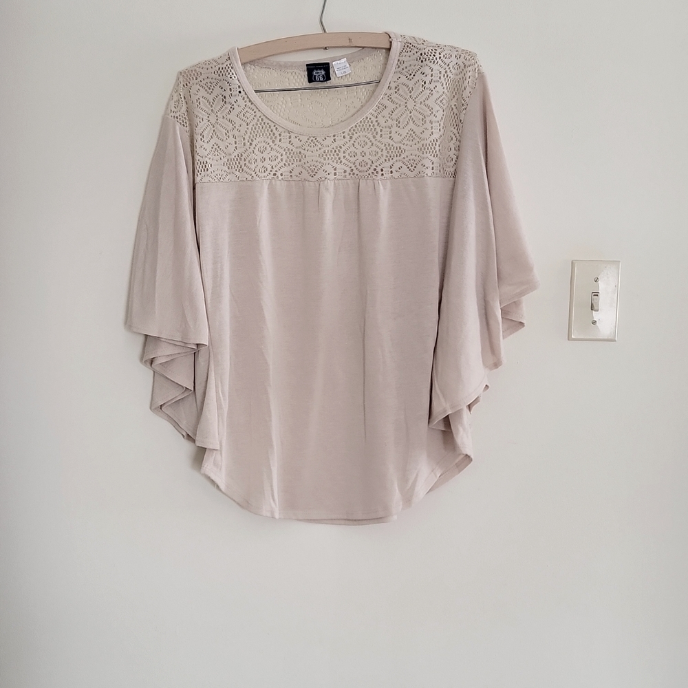 Route 66 flutter sleeve top